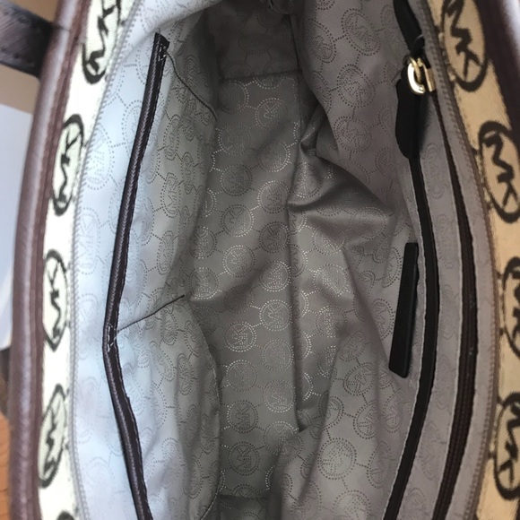 Michael Kors Brown Logo Purse - Picture 5 of 8